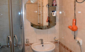 Приватна садиба Карпатський Дуб