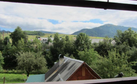 Котедж "Біля ріки"