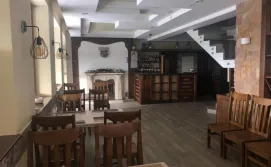 Готель Golden Nest