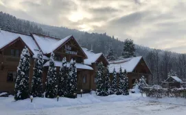 Котедж "Villa Затишна"