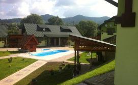 Готель Emerald House