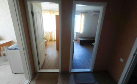 Гостьовий будинок у Олексія