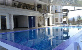 Готель Двір Княжої Корони