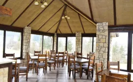 Готель Двір Княжої Корони