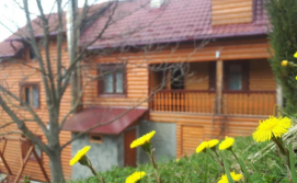 Приватна садиба Під плаєм