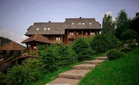 Готель Коруна