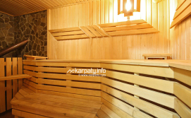 Котедж у Діани