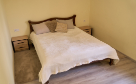 Котедж Yellow house