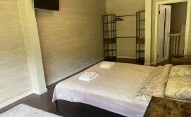 Приватна садиба Кольорове життя