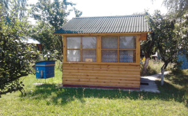 Бджолиний будиночок