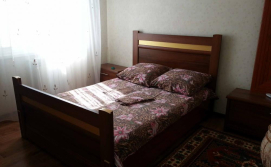 Домик 10 хв. від моря