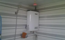 Домик на берегу моря