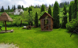 Приватна садиба Квітковий рай