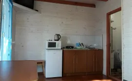 Домик Островье, Набережная, 10 №5