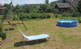 Котедж "Біля ріки"