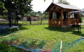 Приватна садиба Yeva