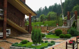 Готель Фавар Карпати