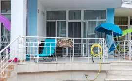 Апартаменти First Line