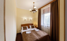 Готель Піги