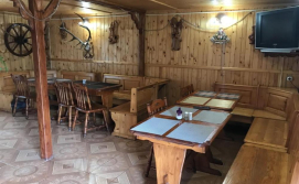 Приватна садиба Під плаєм