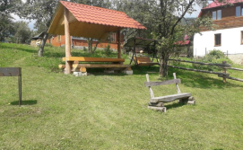 Приватна садиба "Три Царі"