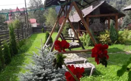 Котедж на Грушевського