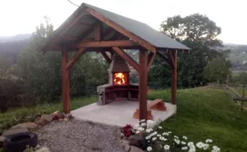 Приватна садиба Шпінь