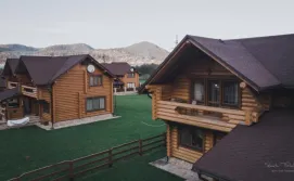Котедж Khytir Falchi