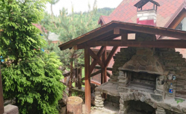 Приватна садиба Карпатська Казка