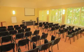 Готель Ерней Лаз