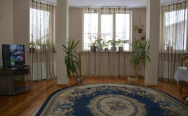 Гостьовий будинок У Мирослави