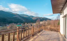 Готель Резиденція Неш