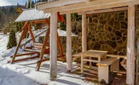 Приватна садиба Морозко