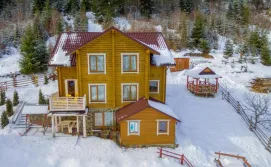 Приватна садиба Морозко