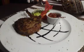 Приватна садиба Yeva