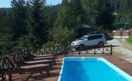 Готель River Hill