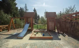 Комплекс для відпочинку Резорт Тростян