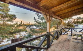 Вілла Парламент