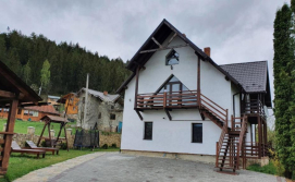 Приватна садиба Olko House