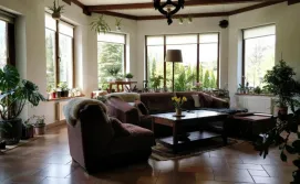 Приватна садиба Градний Узвіз