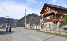 Коттедж "Кам'яний двір"