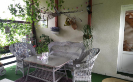 Приватна садиба Квітковий рай