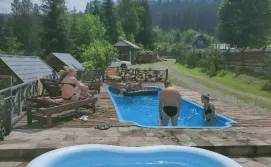 Готель River Hill