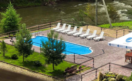 Готель Форест Хаус