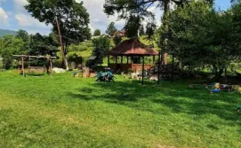 Гостинний двір PetrovSki