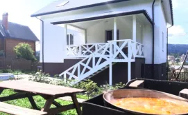 Гостьовий будинок Східниця