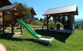 Приватна садиба Шпінь