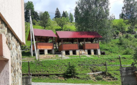 Приватна садиба Барда