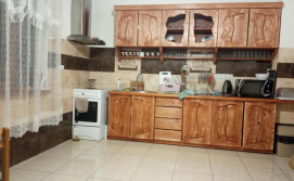 Приватна садиба Ізківський затишок