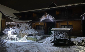 Апартаменти Central Courtyard